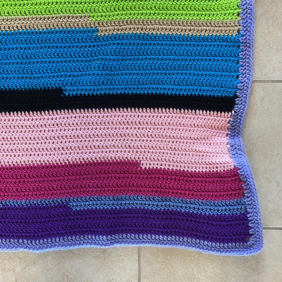 Bright Colors Knit Crochet Afghan Blanket Sofa Lap Throw 44x62 Soft Maximalist - Picture 3 of 7